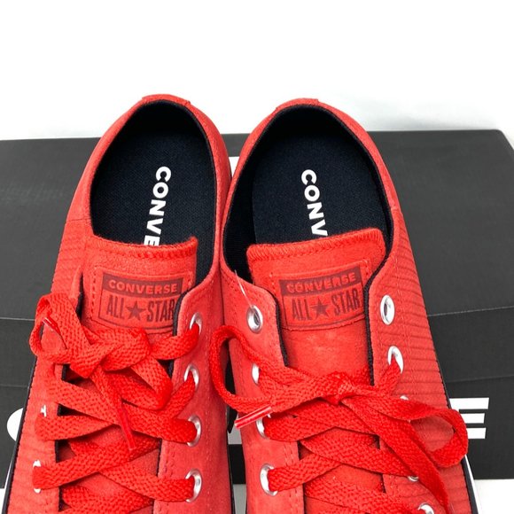 Converse Men's Size 10.5 169446C CTAS OX UNIVERSITY Red Canvas Low Top Sneakers - Picture 4 of 11